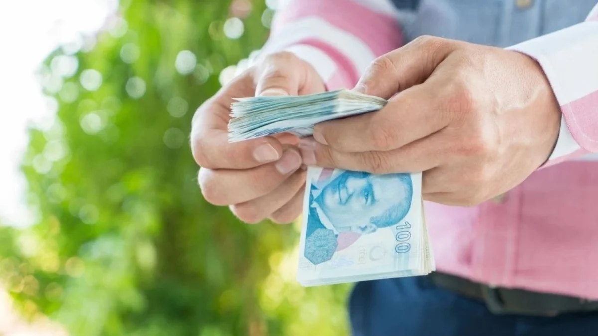 Akbank İçin Yeni Eski Müşteri Fark Etmiyor! Herkese 100 Bin TL Kredi Sadece Başvuru Yeterli - Ekonomi Haberleri