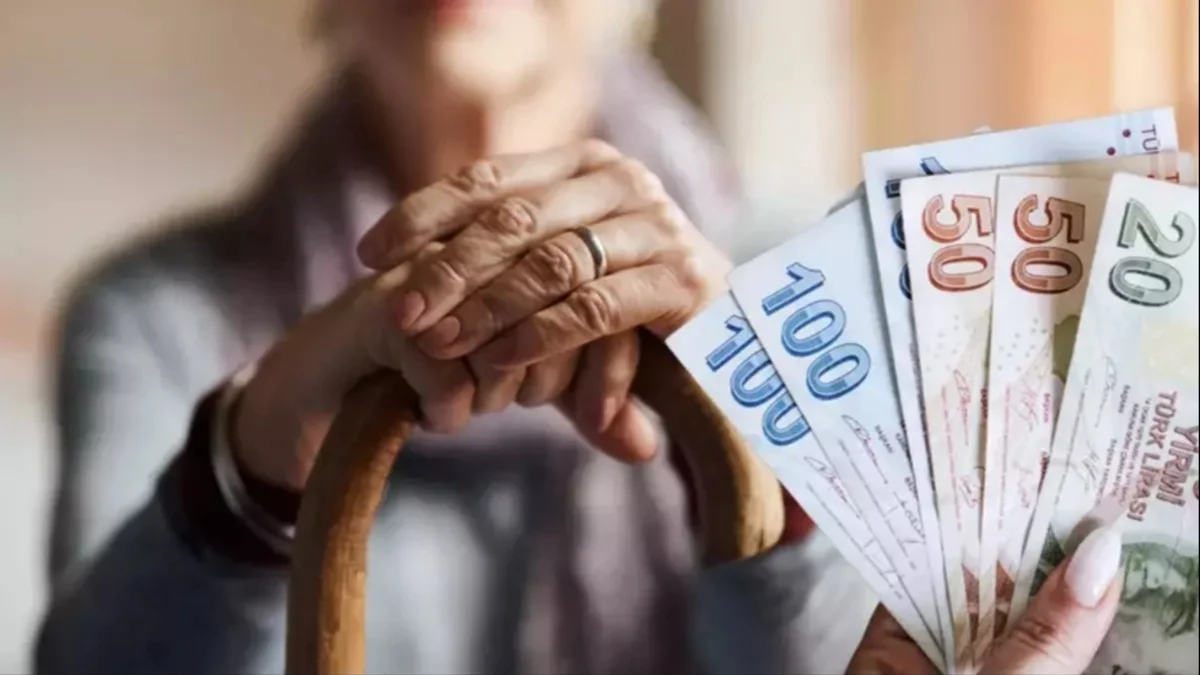 Hesaplara Yatacak! Emeklilere 34 Bin TL Destek Gündemde